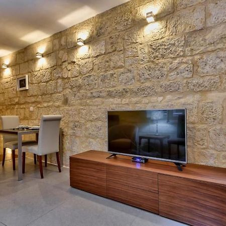 شقة Orangery 101 - Duplex Studio فاليتا المظهر الخارجي الصورة